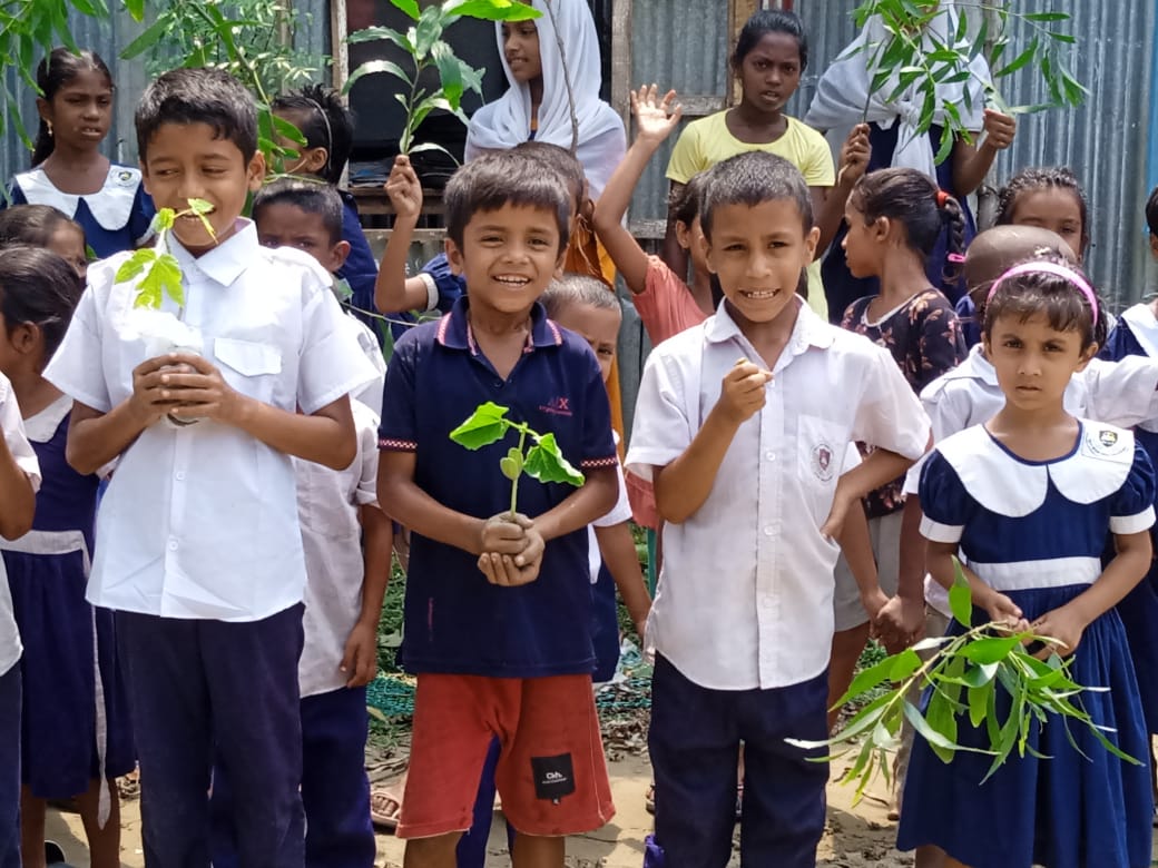 স্বদেশ মৃত্তিকার আয়োজনে বিভিন্ন স্থানে বিশ্ব পরিবেশ দিবস ২০২৪ উদযাপিত।